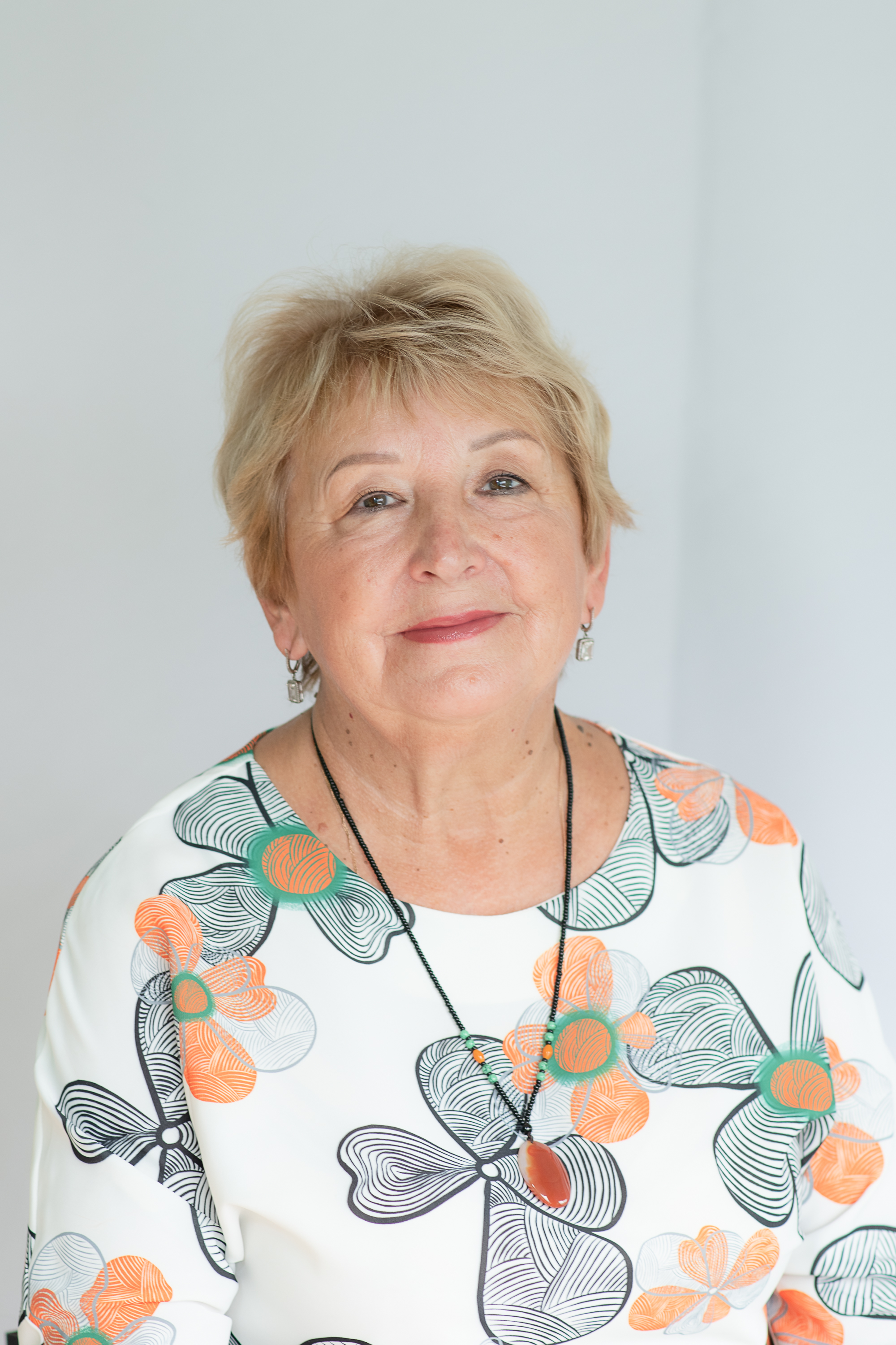 Уханова Галина Александровна.